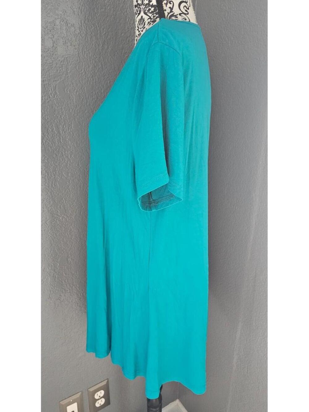 Women's L&B Lucky & Blessed Blouse Top Short Sleeve Size Large Teal Round Neck - Picture 7 of 10